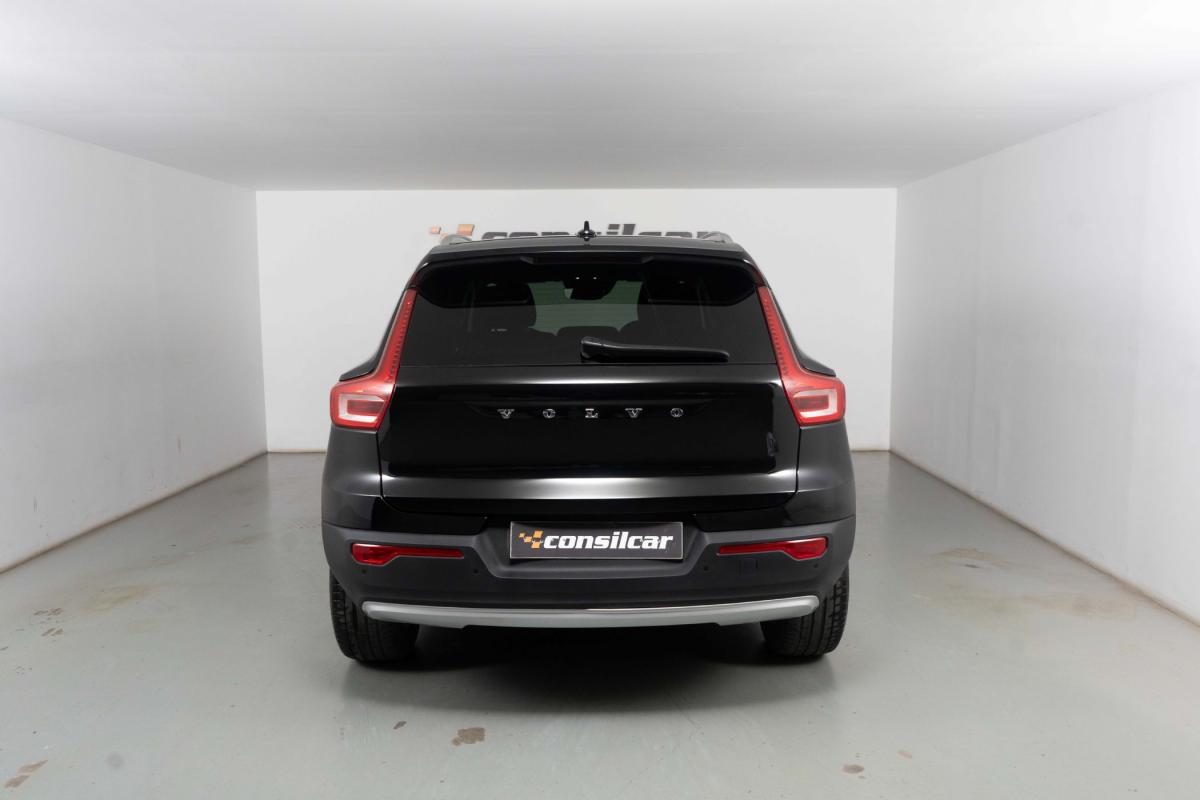 volvo-xc40-2021-hibrido-a-gasolina-1477cc