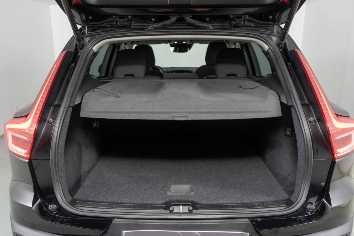 volvo-xc40-2021-hibrido-a-gasolina-1477cc