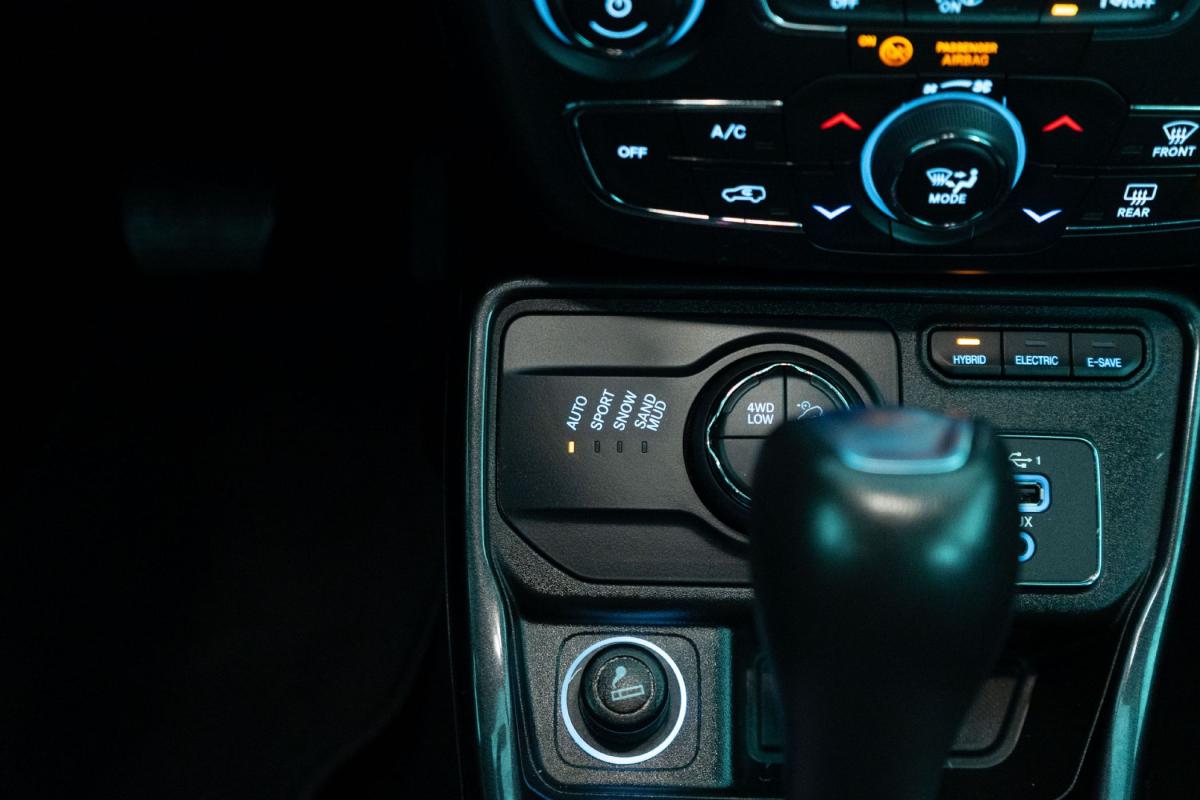 jeep-compass-2020-hibrido-a-gasolina-1332cc