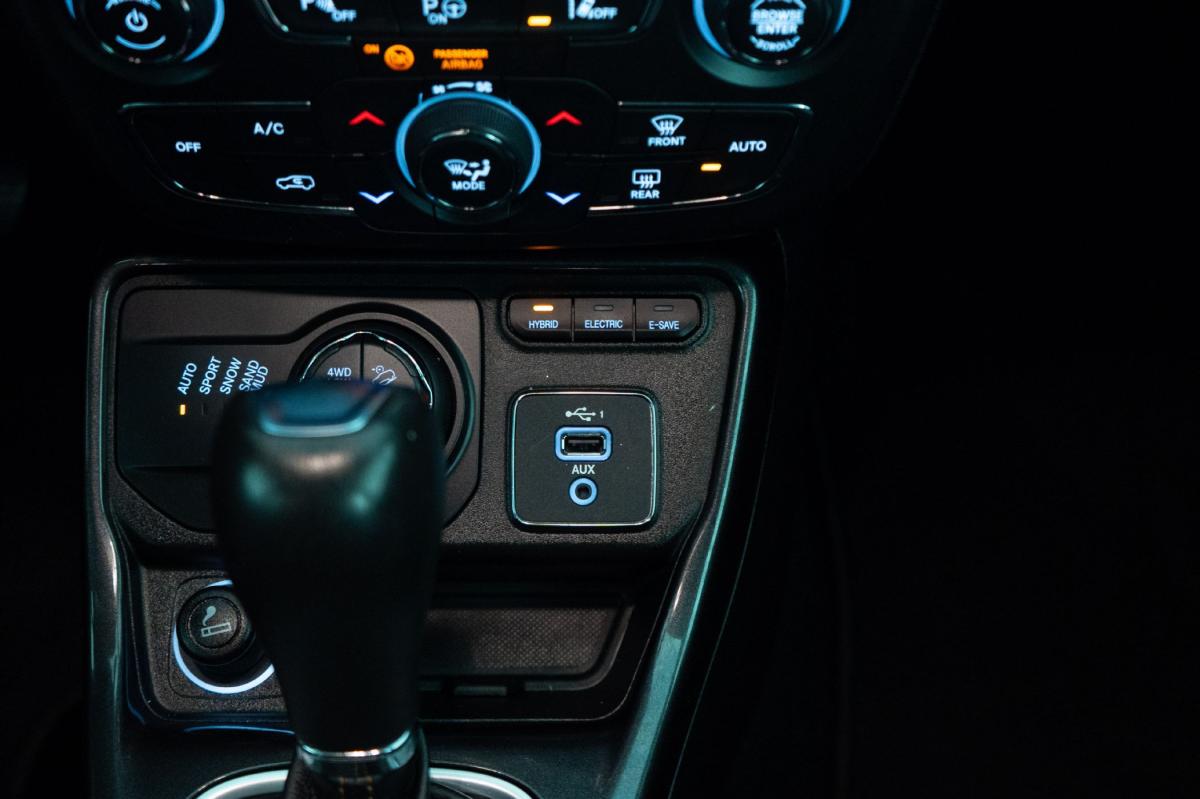 jeep-compass-2020-hibrido-a-gasolina-1332cc