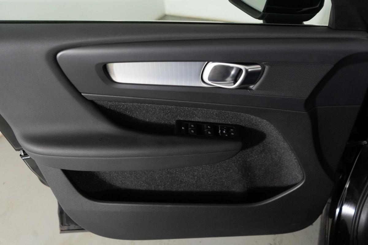 volvo-xc40-2021-hibrido-a-gasolina-1477cc