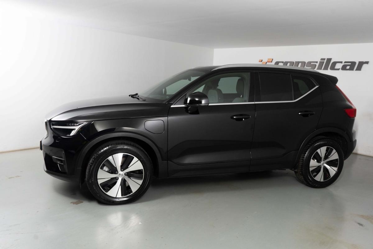 volvo-xc40-2023-hibrido-a-gasolina-1477cc