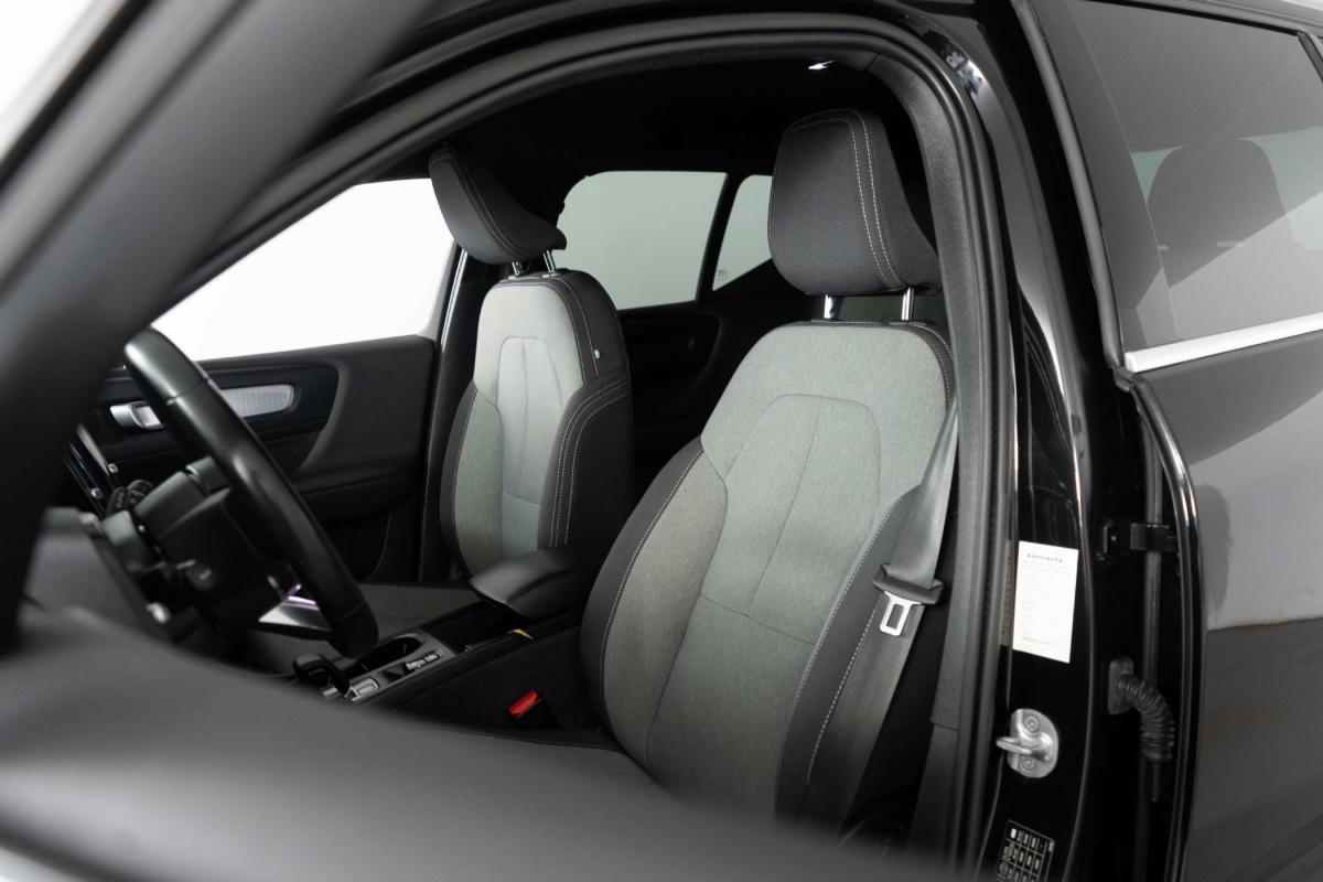 volvo-xc40-2023-hibrido-a-gasolina-1477cc