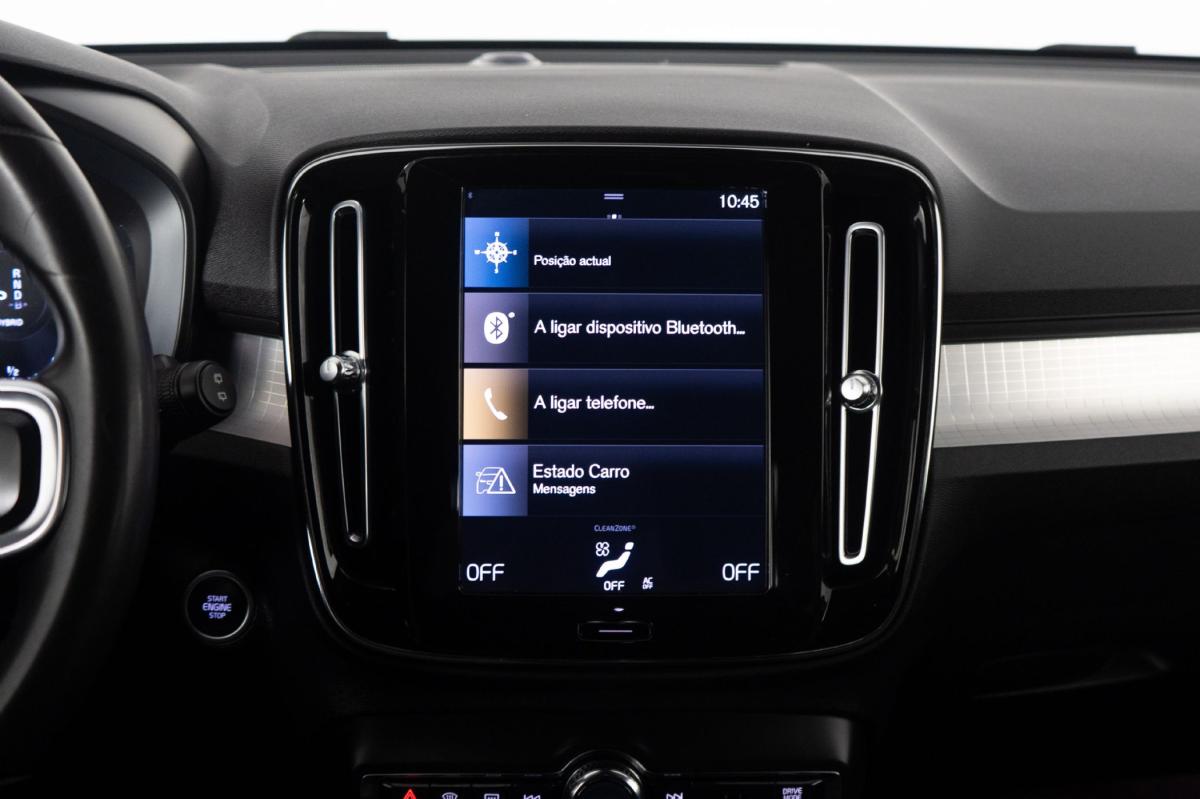 volvo-xc40-2023-hibrido-a-gasolina-1477cc