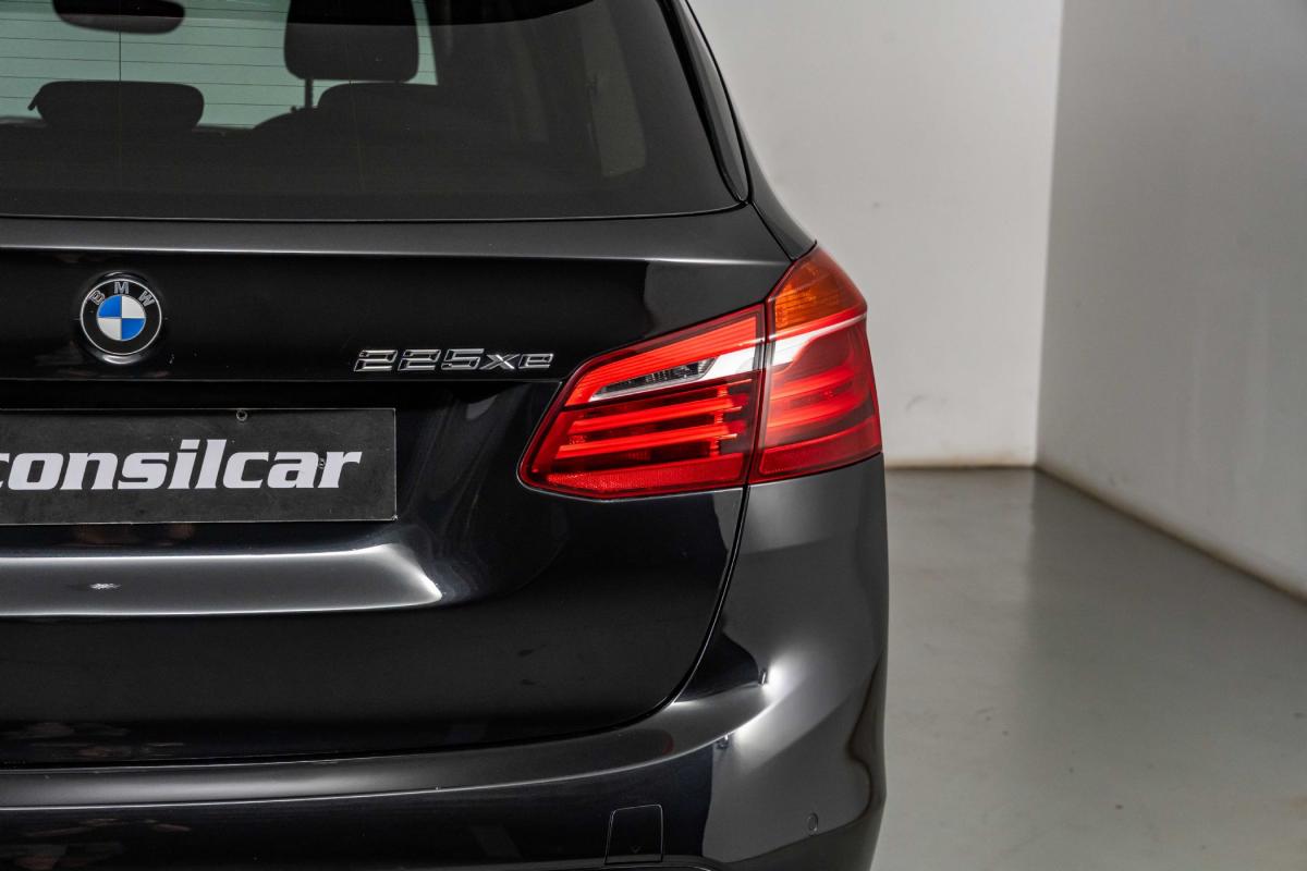 bmw-serie-2-2021-hibrido-a-gasolina-1499cc
