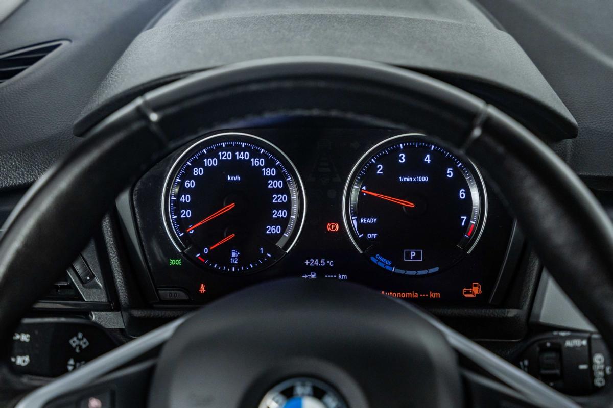 bmw-serie-2-2021-hibrido-a-gasolina-1499cc
