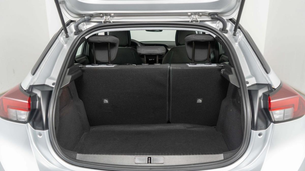 opel-corsa-2025-gasolina-1199cc