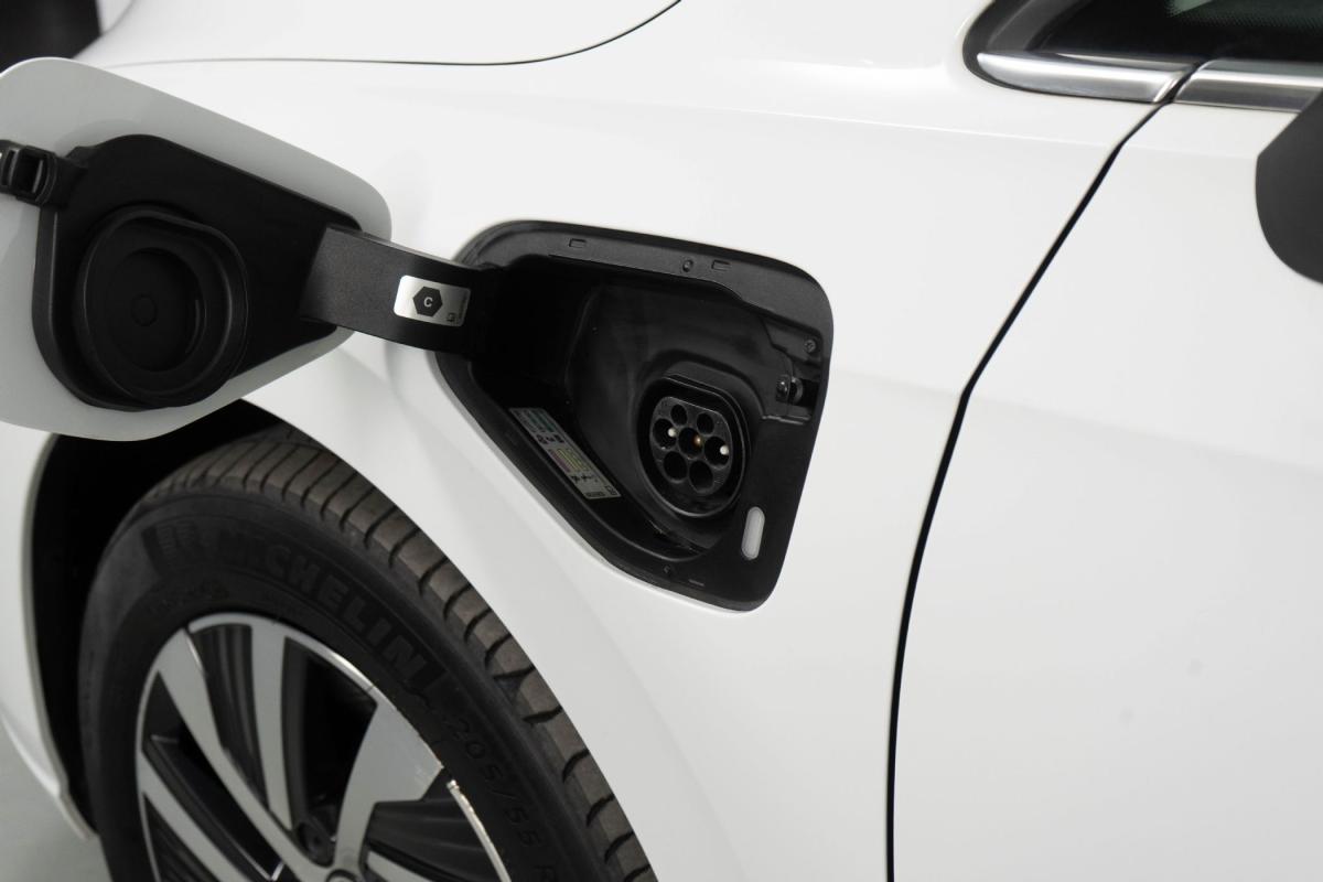 volkswagen-golf-2021-hibrido-a-gasolina-1395cc