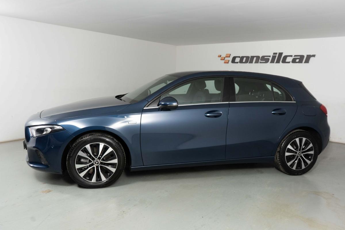 mercedes-benz-classe-a-2021-hibrido-a-gasolina-1332cc