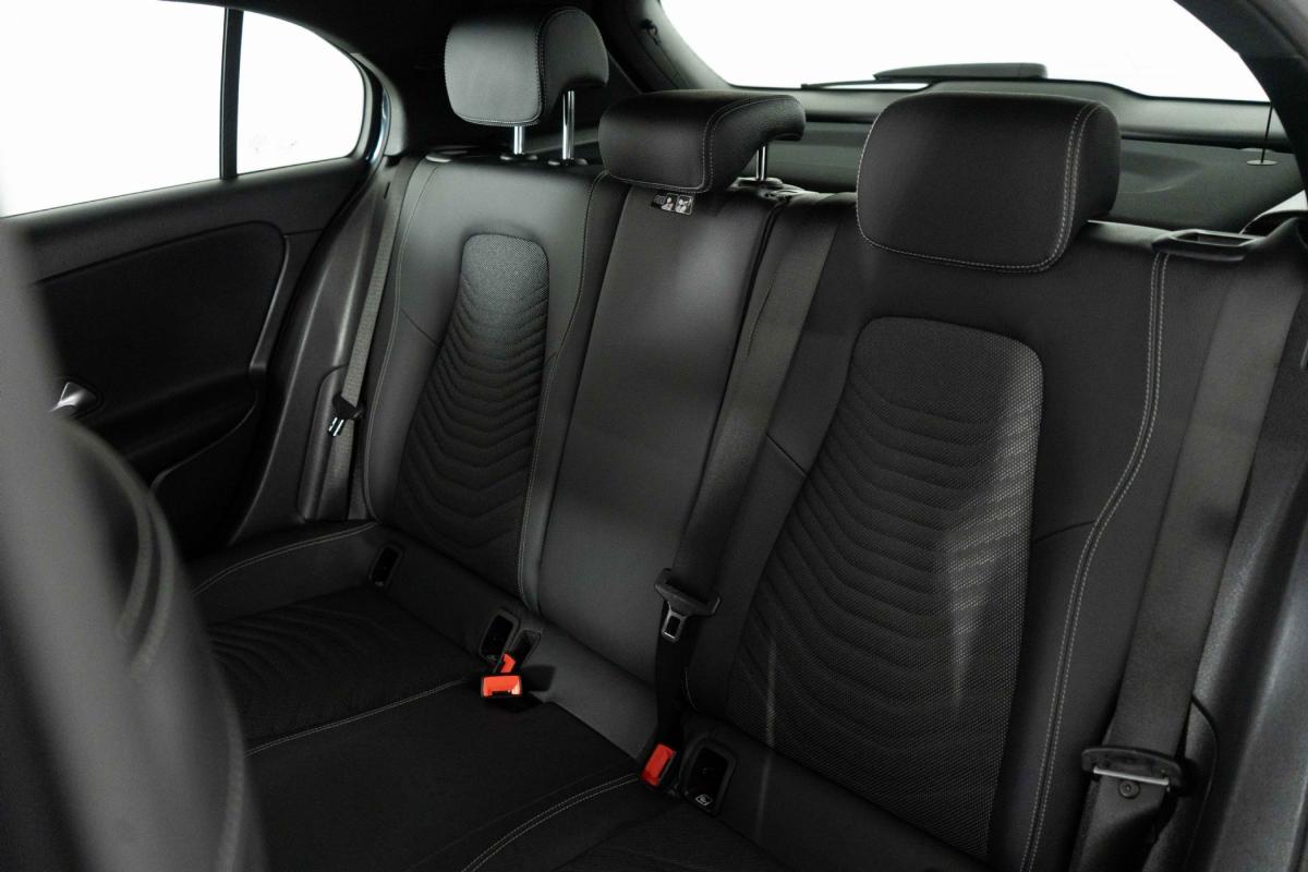 mercedes-benz-classe-a-2021-hibrido-a-gasolina-1332cc