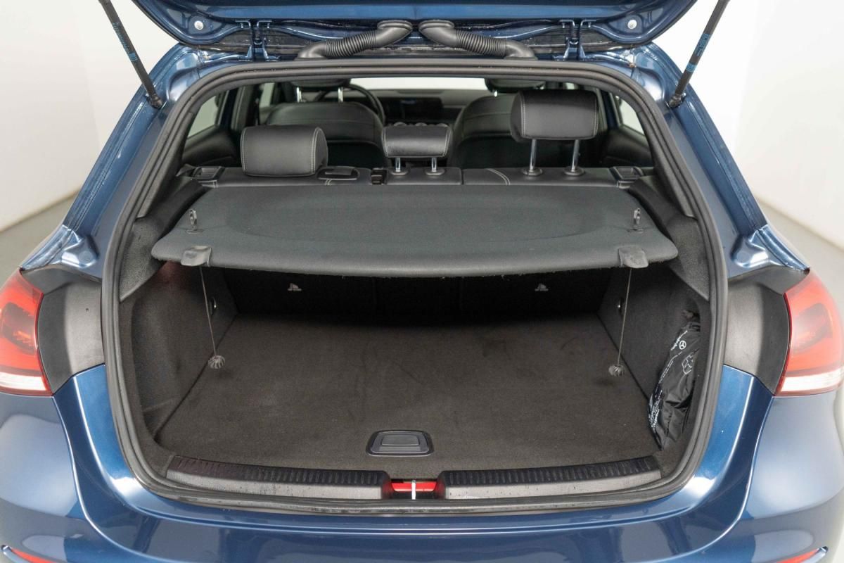 mercedes-benz-classe-a-2021-hibrido-a-gasolina-1332cc