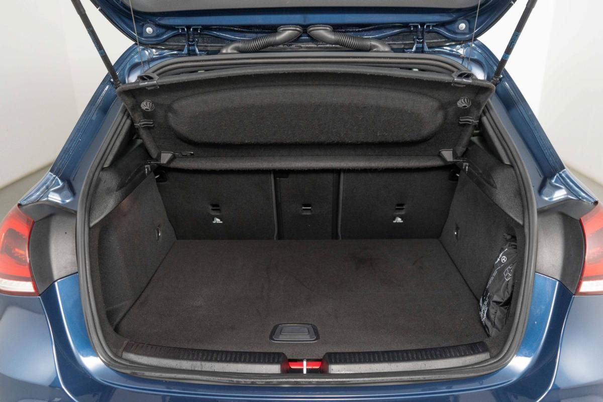 mercedes-benz-classe-a-2021-hibrido-a-gasolina-1332cc