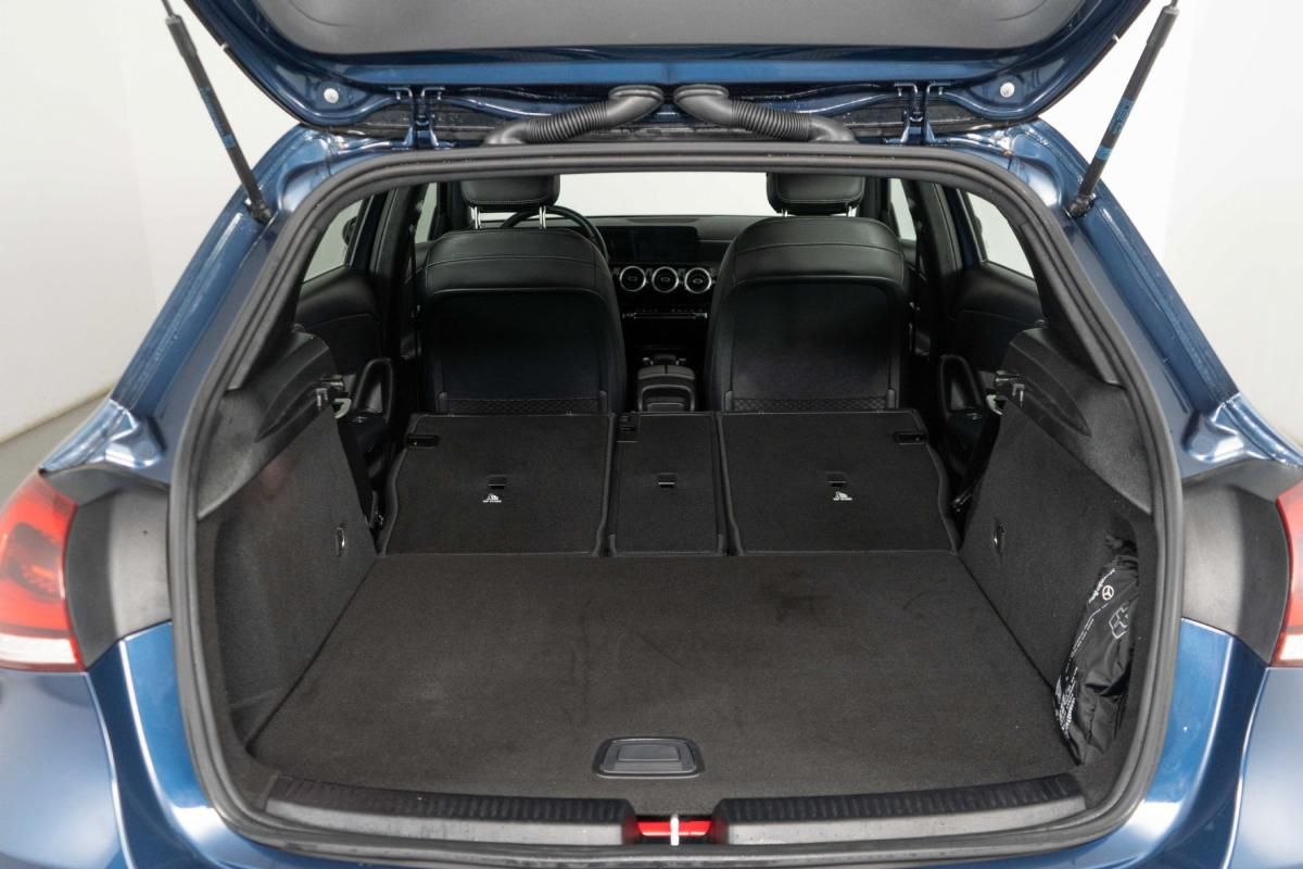 mercedes-benz-classe-a-2021-hibrido-a-gasolina-1332cc