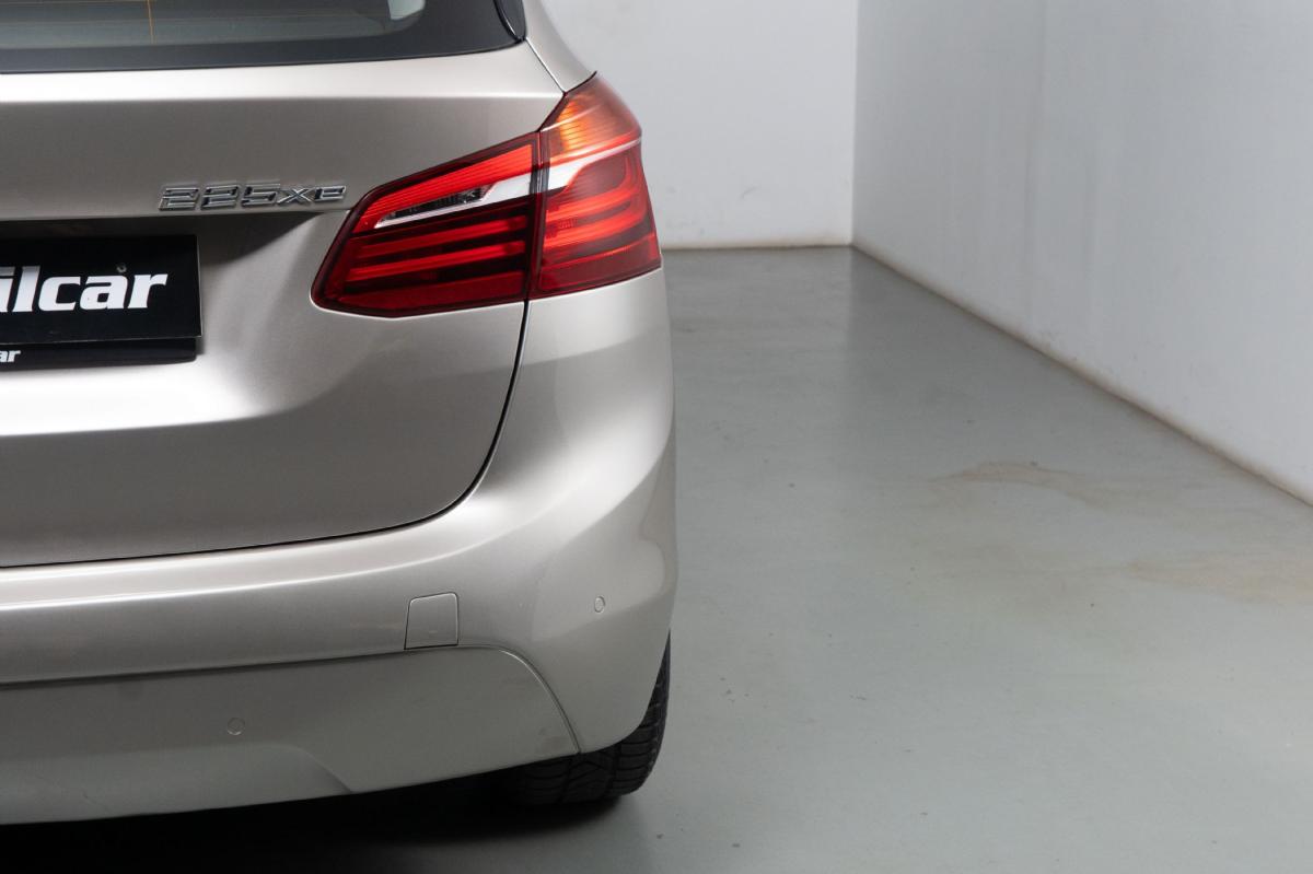 bmw-serie-2-2021-hibrido-a-gasolina-1499cc