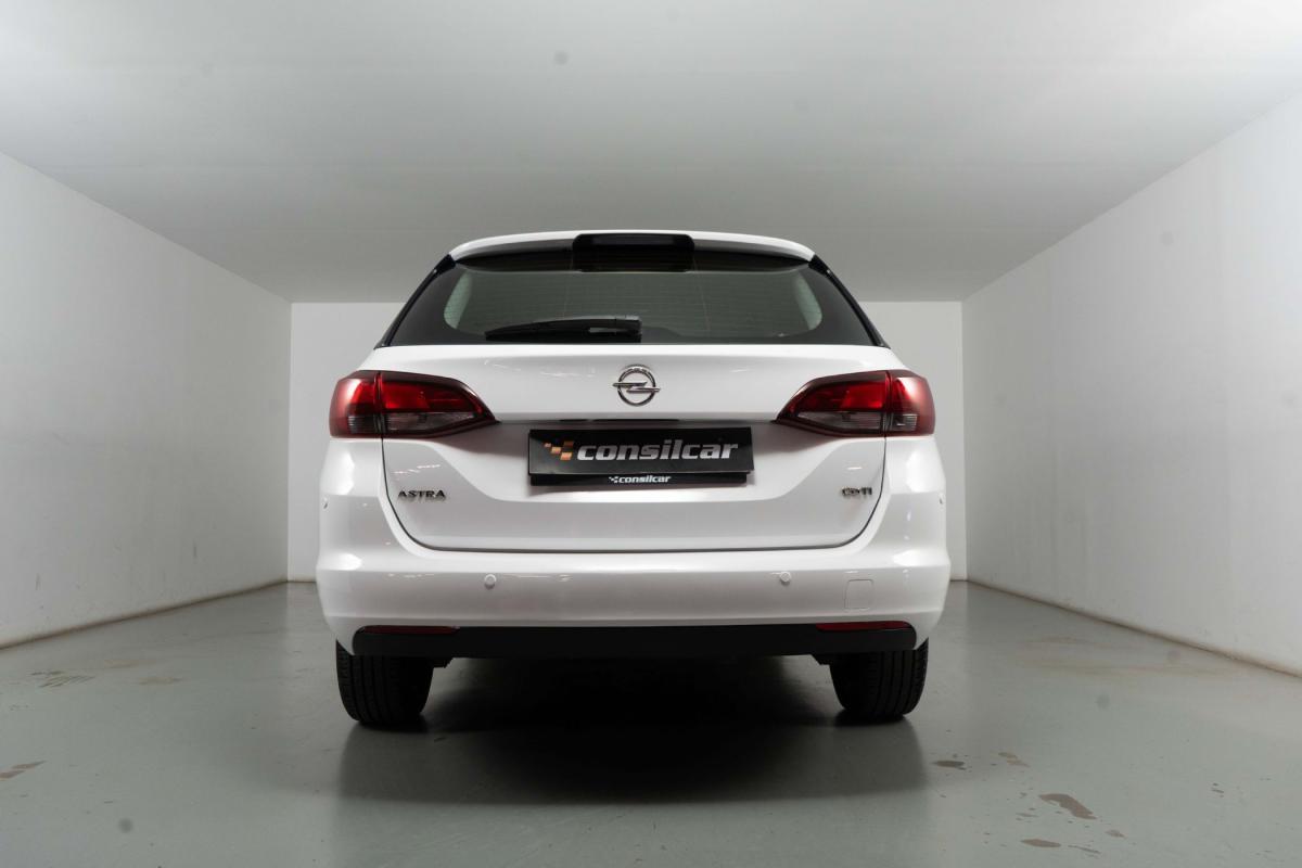 opel-astra-sport-tourer-2016-diesel-1598cc