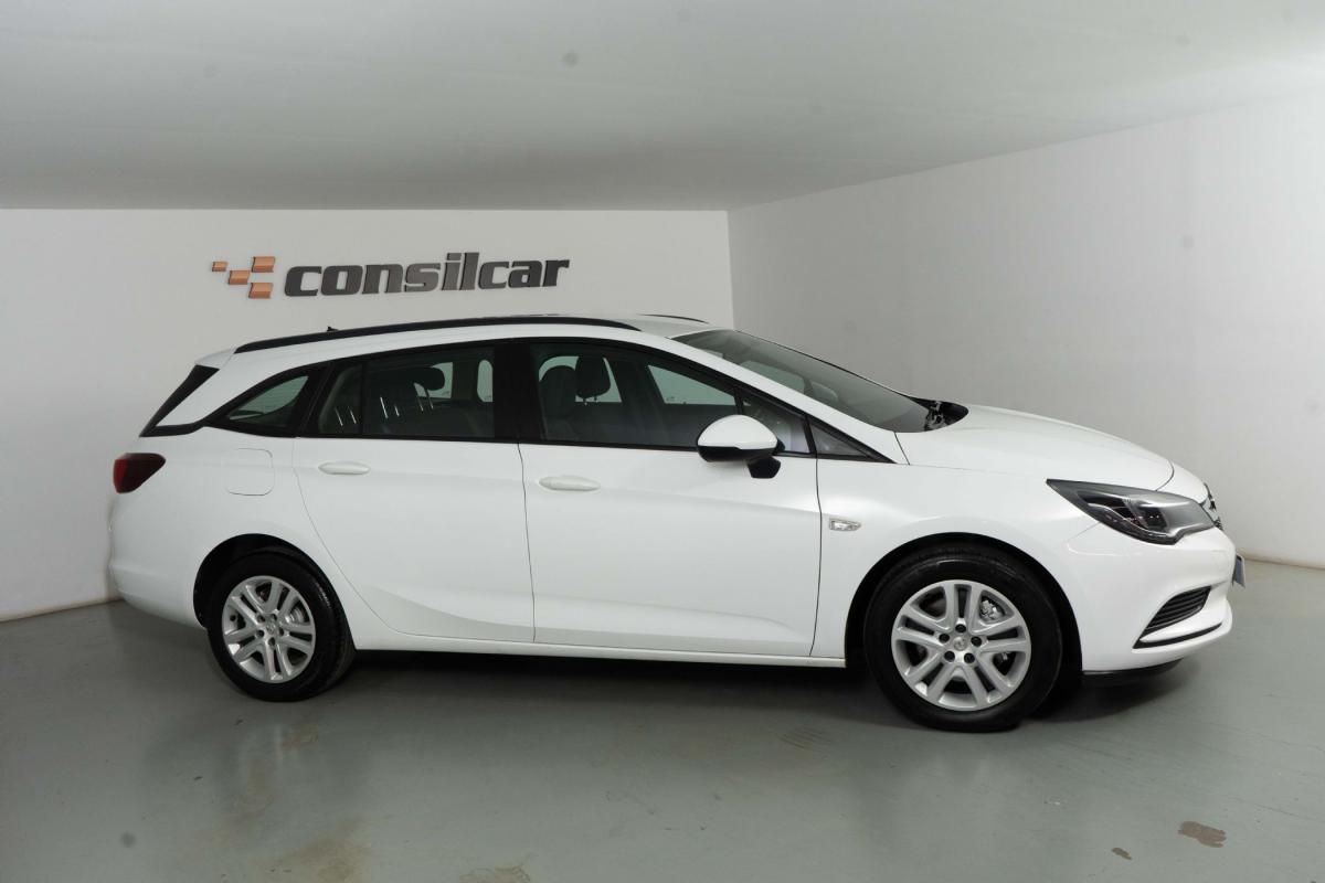 opel-astra-sport-tourer-2016-diesel-1598cc