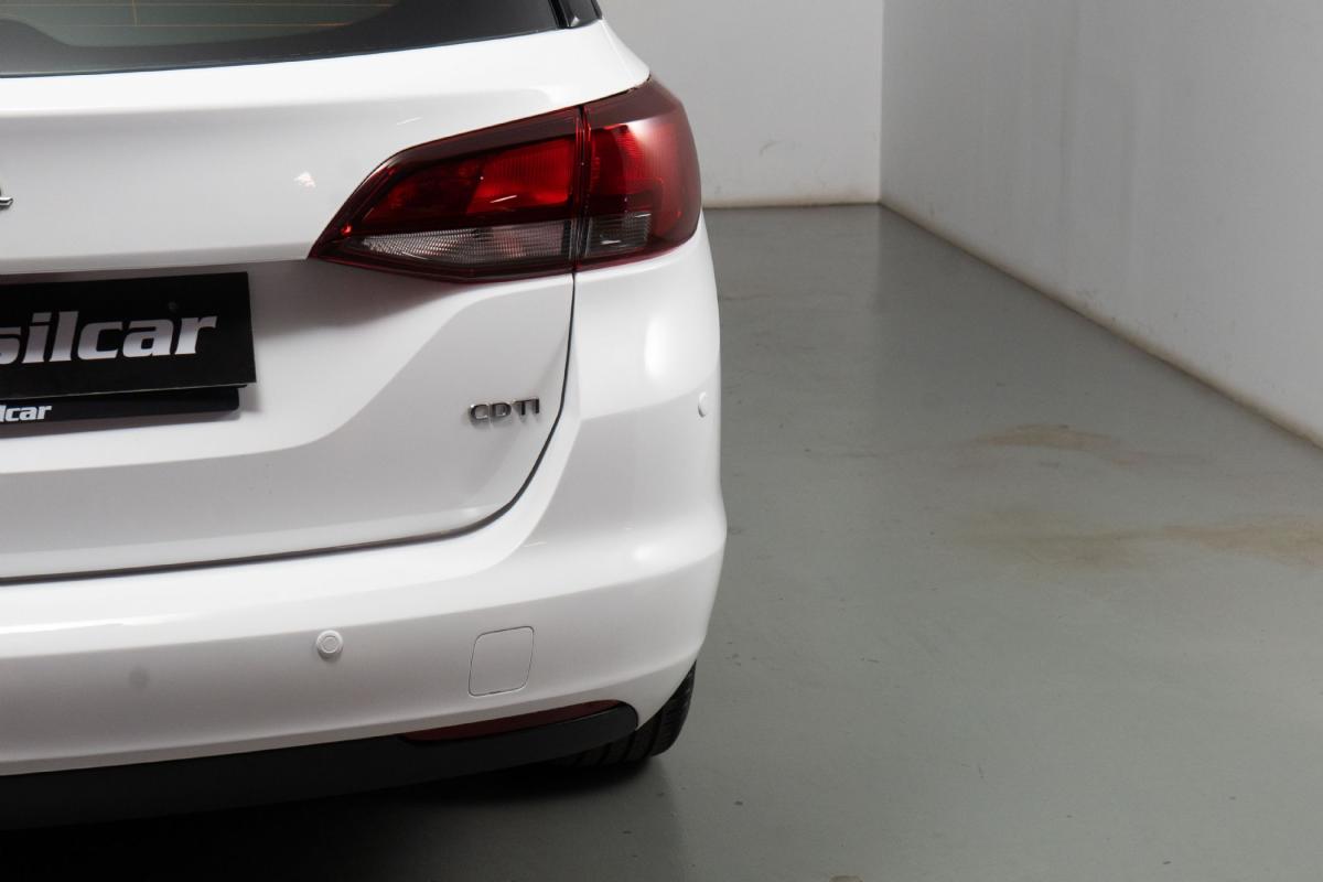 opel-astra-sport-tourer-2016-diesel-1598cc