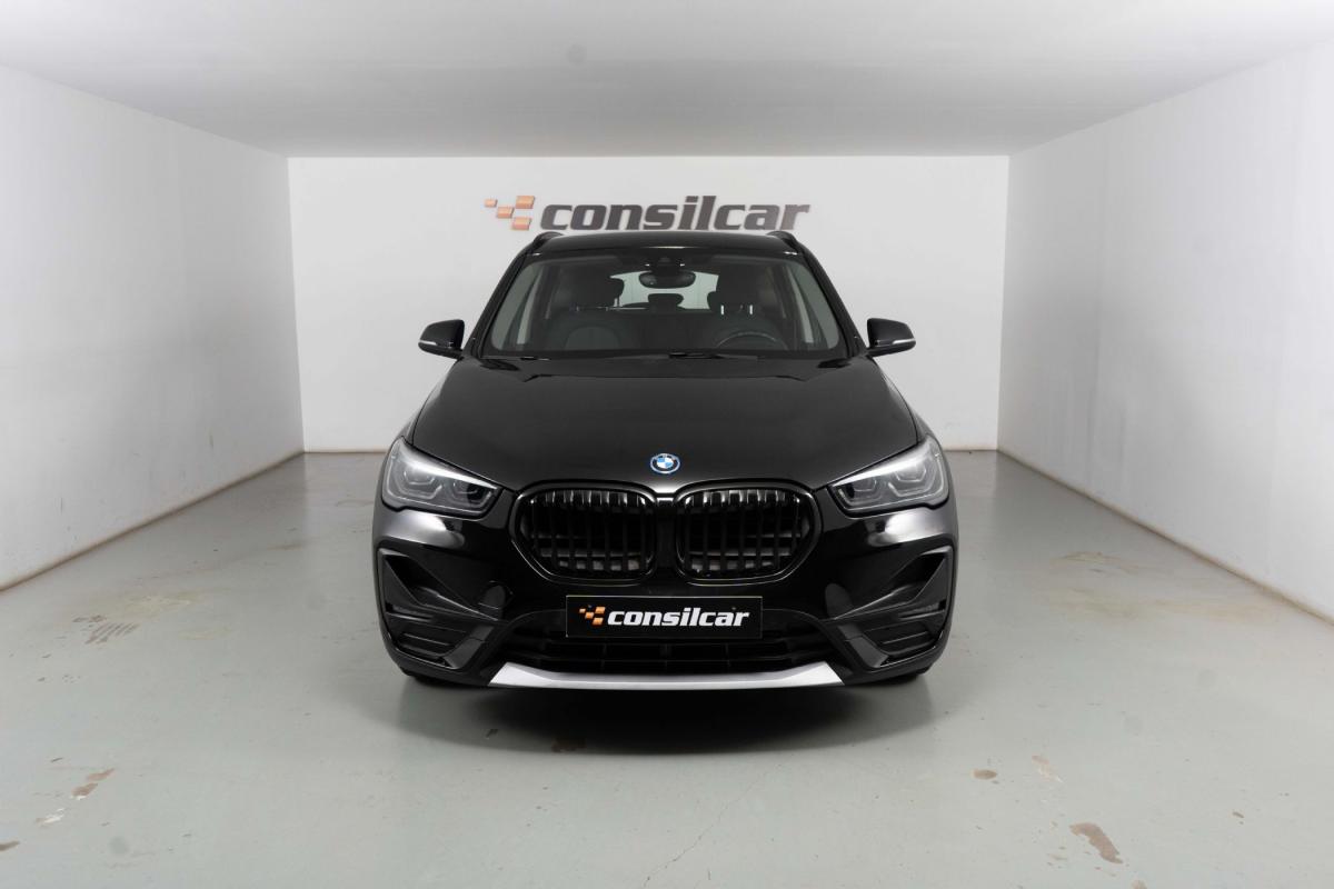 bmw-x1-2022-hibrido-a-gasolina-1499cc