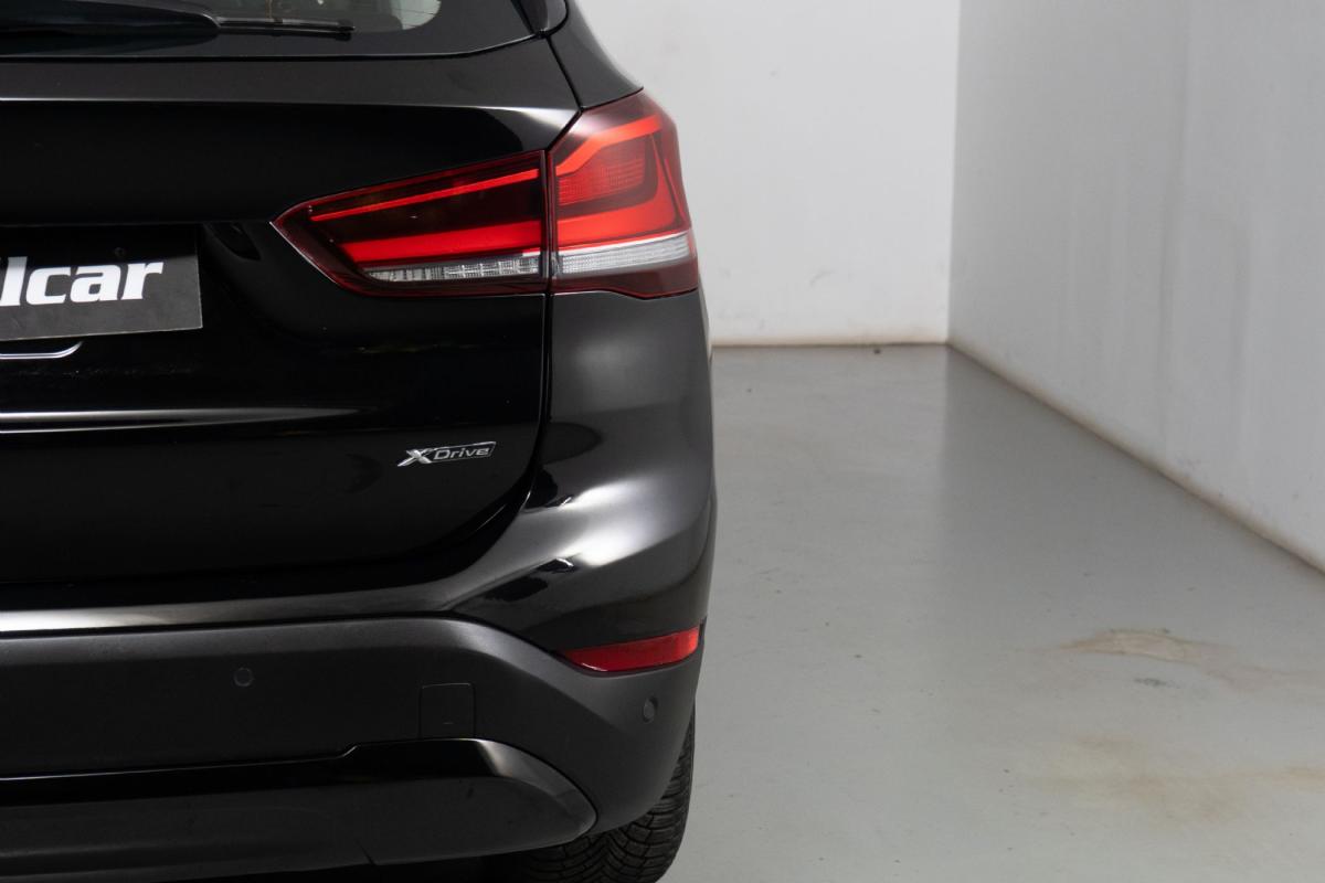 bmw-x1-2022-hibrido-a-gasolina-1499cc