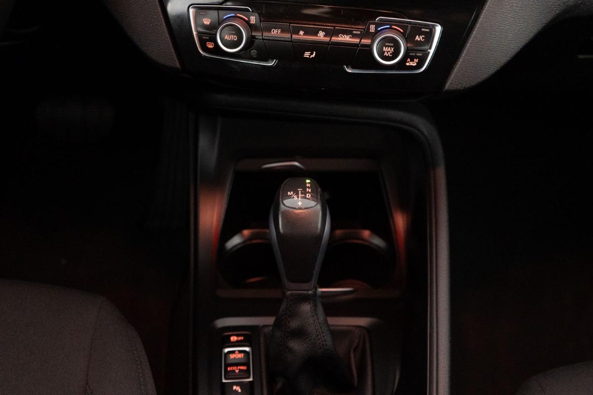 bmw-x1-2022-hibrido-a-gasolina-1499cc