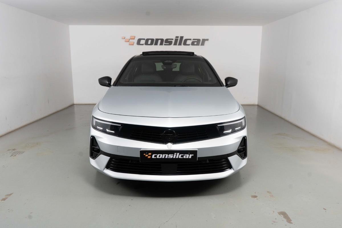 opel-astra-2025-gasolina-1199cc