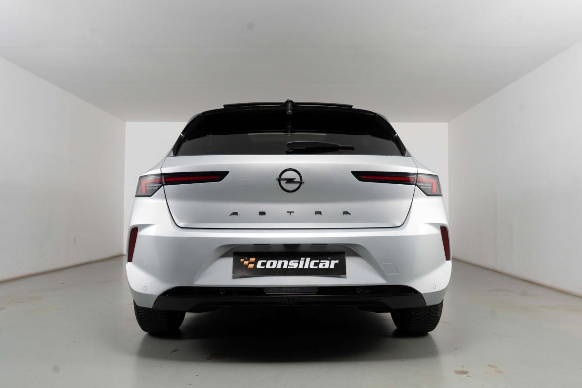 opel-astra-2025-gasolina-1199cc