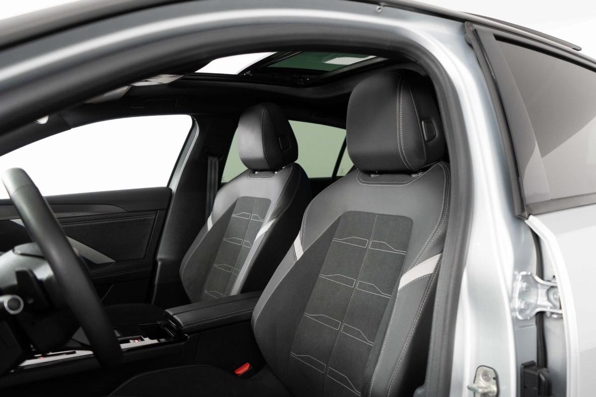 opel-astra-2025-gasolina-1199cc