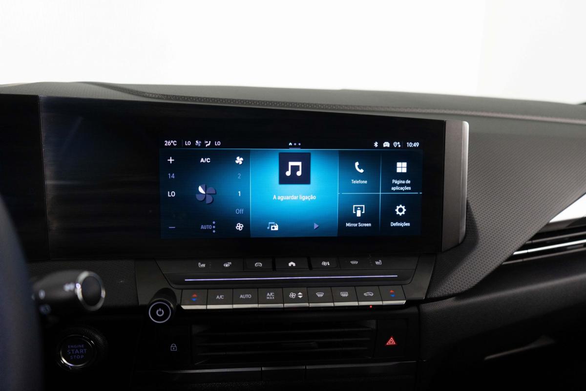 opel-astra-2025-gasolina-1199cc