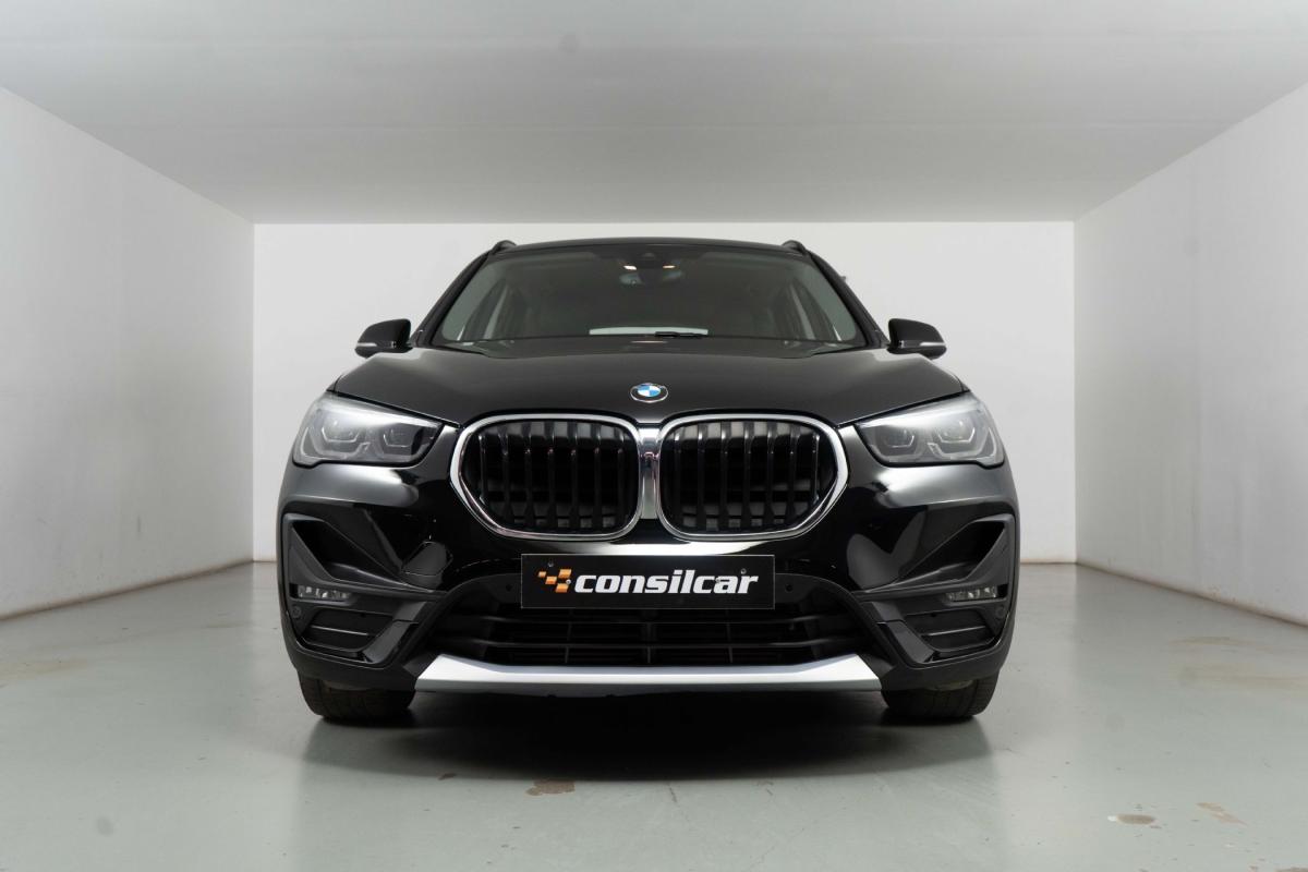 bmw-x1-2021-hibrido-a-gasolina-1499cc