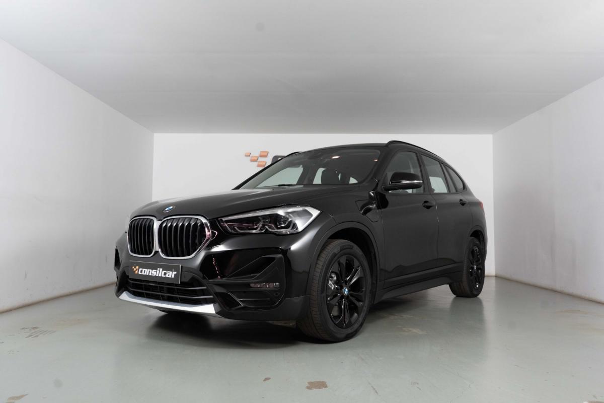 bmw-x1-2021-hibrido-a-gasolina-1499cc
