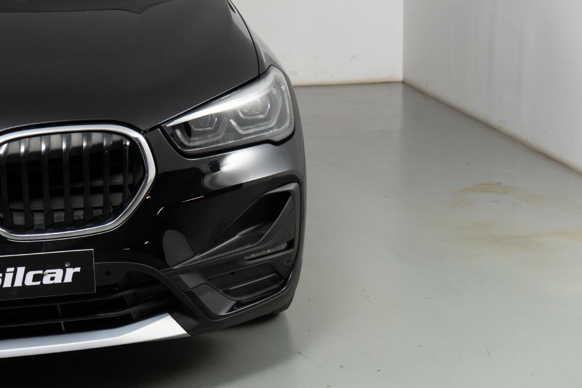 bmw-x1-2021-hibrido-a-gasolina-1499cc