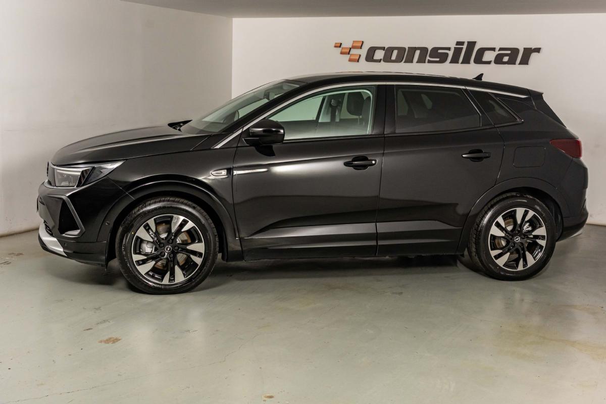 opel-grandland-2022-hibrido-a-gasolina-1598cc