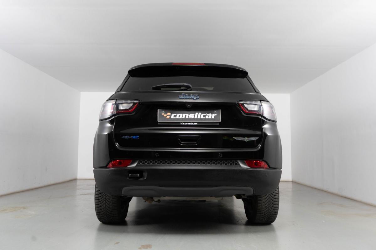 jeep-compass-2023-hibrido-a-gasolina-1332cc