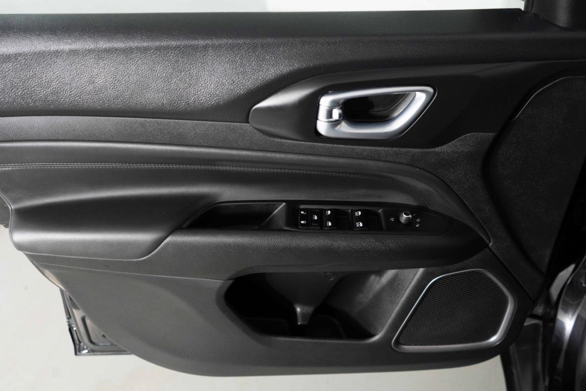 jeep-compass-2023-hibrido-a-gasolina-1332cc