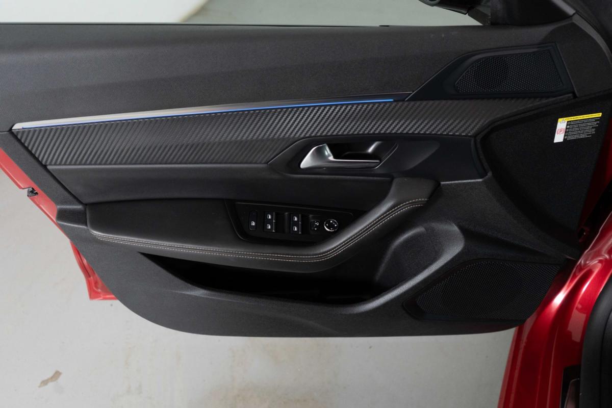 peugeot-508-sw-2021-hibrido-a-gasolina-1598cc