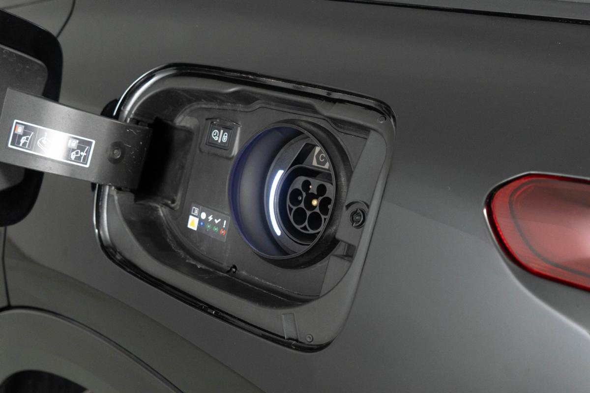citroen-c5-x-2023-hibrido-a-gasolina-1598cc