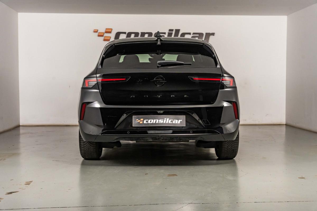 opel-astra-2025-gasolina-1199cc