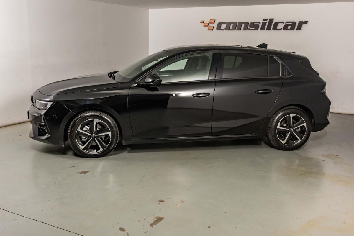 opel-astra-2025-gasolina-1199cc