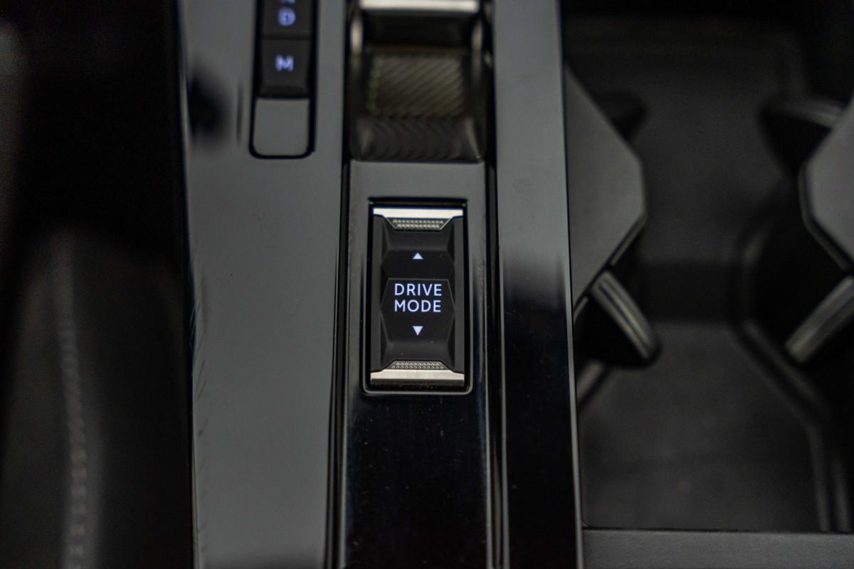 opel-astra-2025-gasolina-1199cc