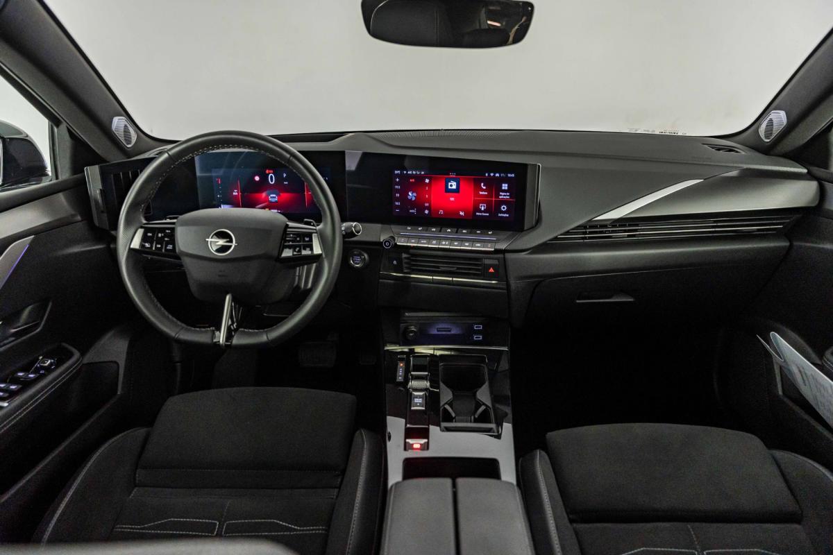 opel-astra-2025-gasolina-1199cc