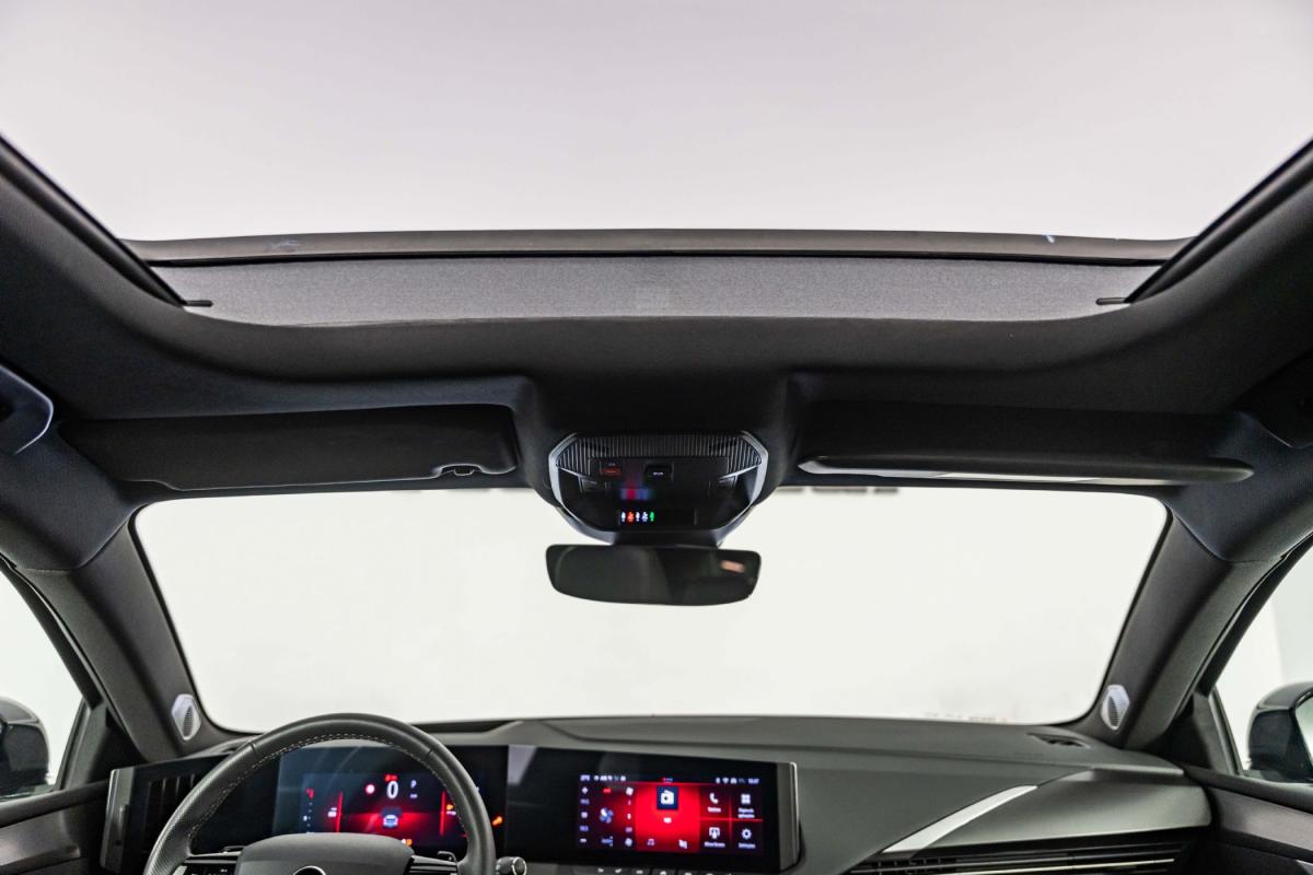 opel-astra-2025-gasolina-1199cc