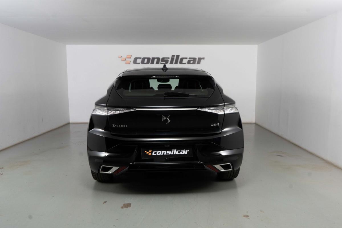 ds-ds-4-2023-hibrido-a-gasolina-1598cc