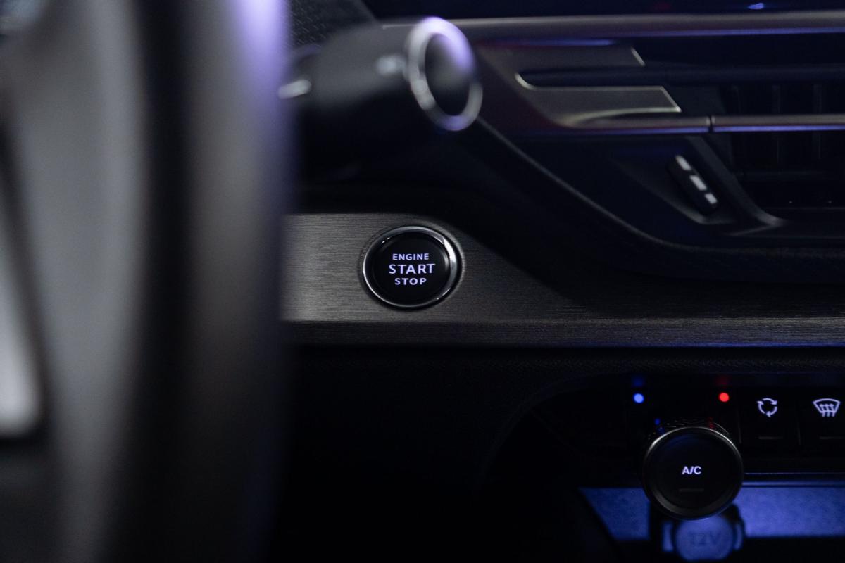 citroen-c5-x-2023-gasolina-1199cc
