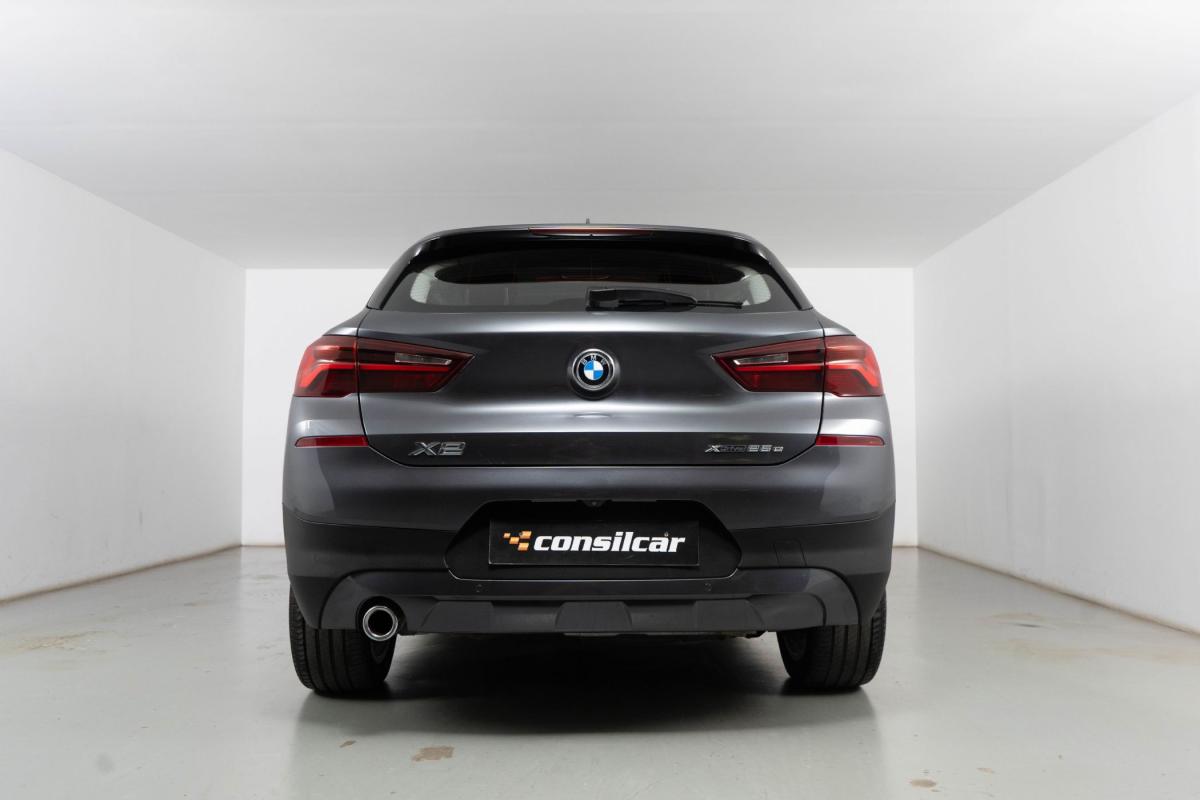 bmw-x2-2021-hibrido-a-gasolina-1499cc