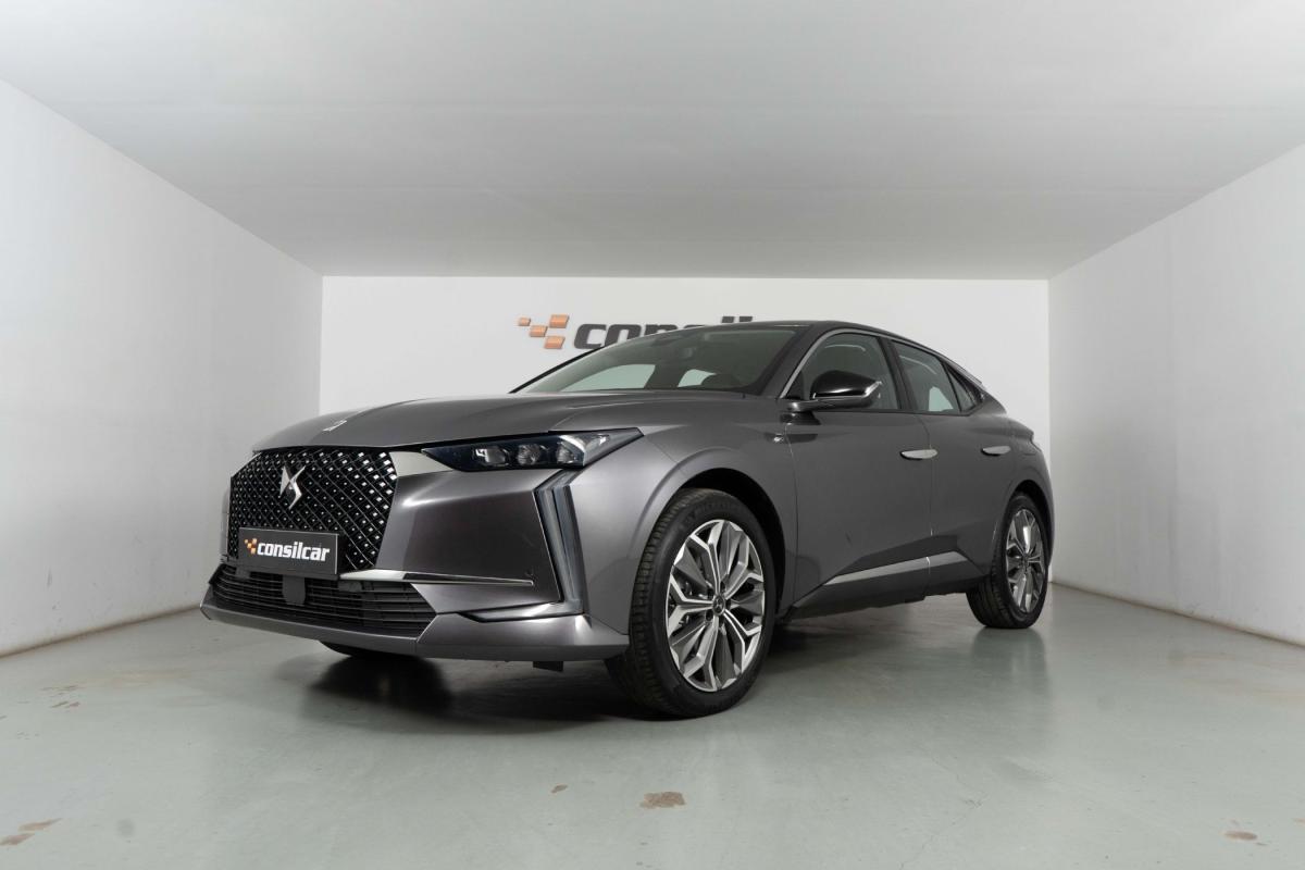ds-ds-4-2023-hibrido-a-gasolina-1598cc