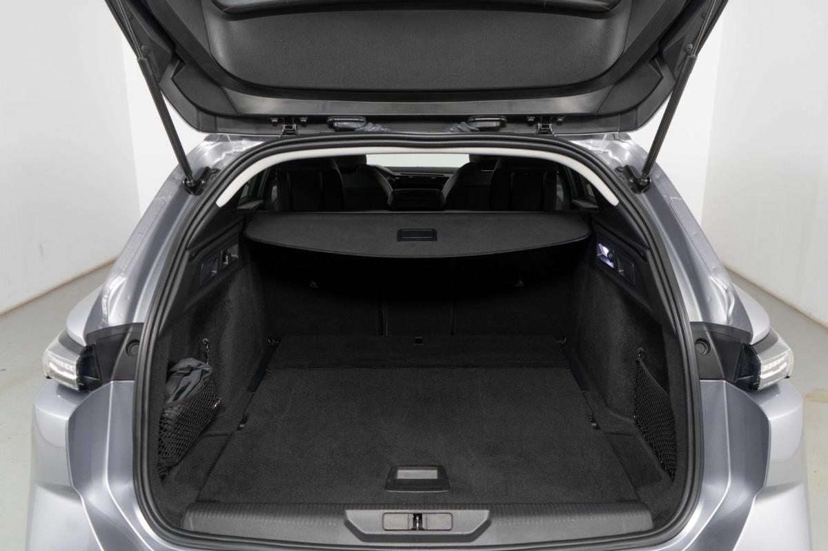peugeot-308-sw-2024-gasolina-1199cc