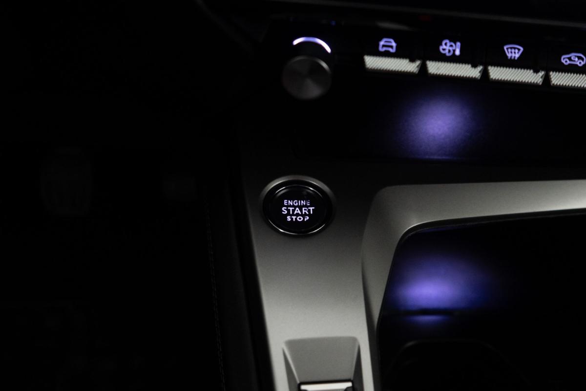 peugeot-308-sw-2024-gasolina-1199cc