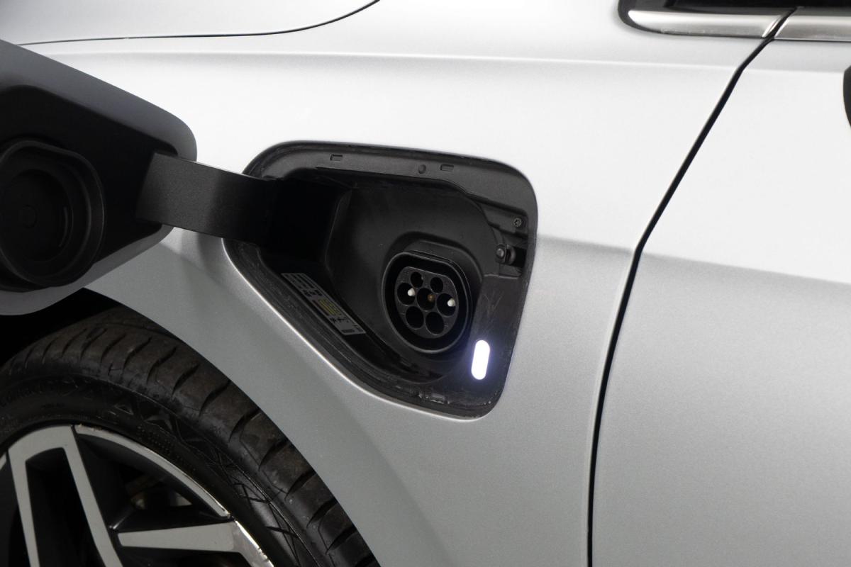 volkswagen-golf-2021-hibrido-a-gasolina-1395cc