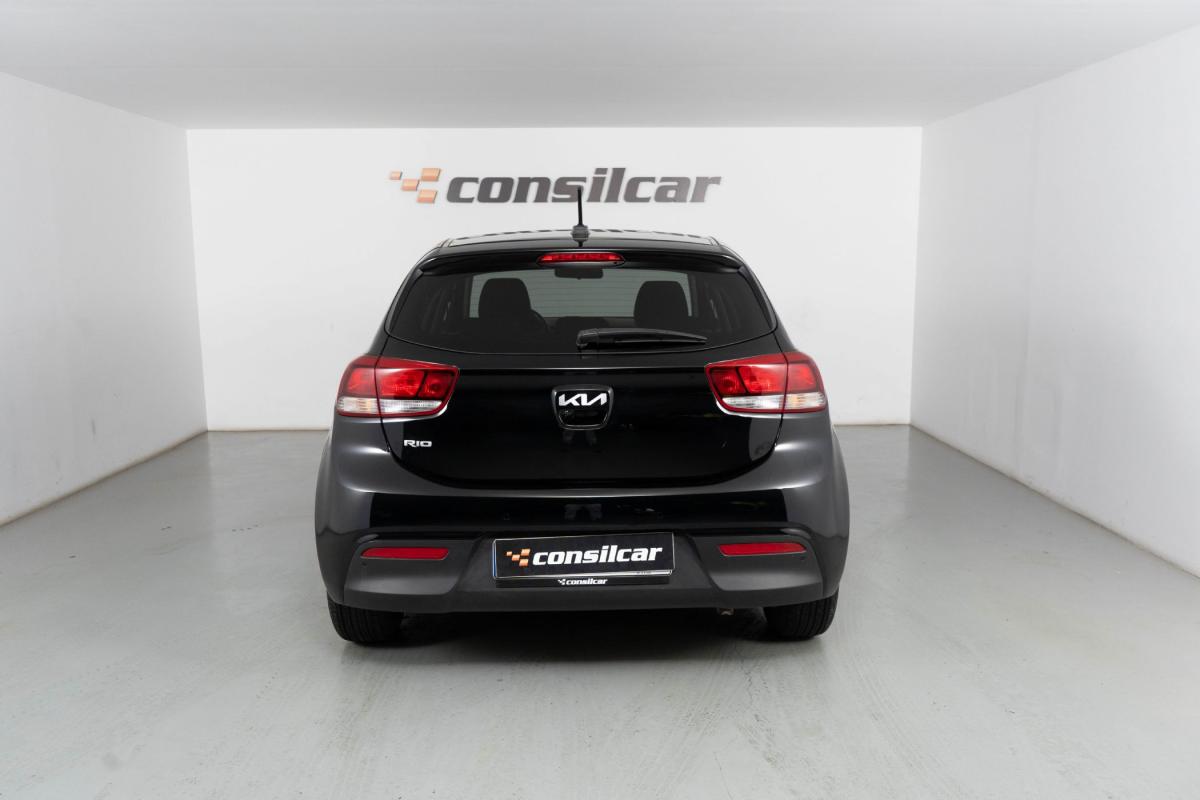 kia-rio-2022-gasolina-1197cc