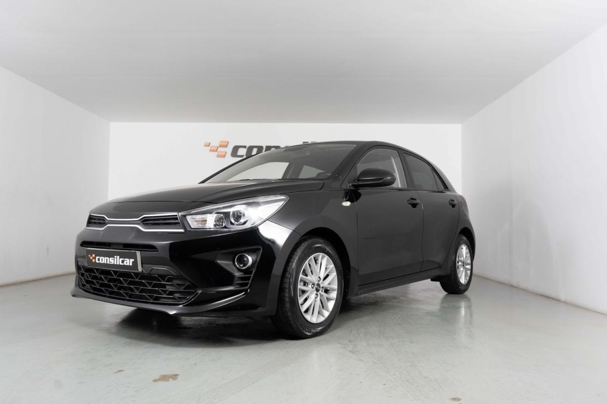 kia-rio-2022-gasolina-1197cc